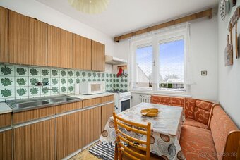 Rodinný dom, Kúty, pôvodný stav, dosť úžitkovej plochy - 12