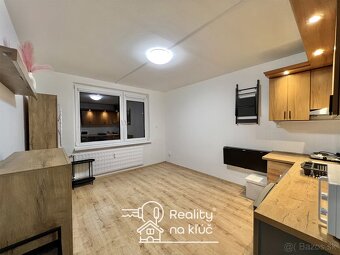 Na prenájom zrekonštruovaná zariadená garsónka na Nábrežnej - 12