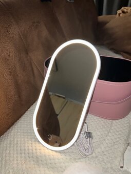 Dyson beauty box - 12