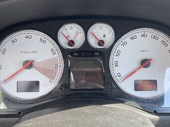 Peugeot 307 CC 2.0 16V Dynamique - 12