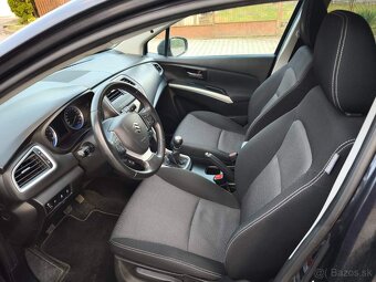 Suzuki SX4 S-CROSS 1,6 benzín - 12