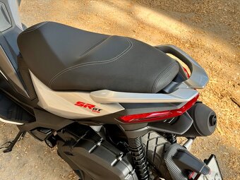 Predam Aprilia SR GT 125 model 2024 - 12