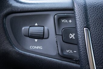 Peugeot 508 1.6 THP BVM6 Active - 12