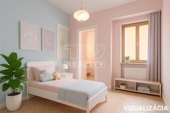5-izbový rodinný dom po čiastočnej rekonštrukcii s... - 12