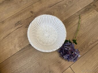 Plastový košík na pečivo - 12