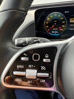Predám Mercedes Benz EQC 400 4M - 12