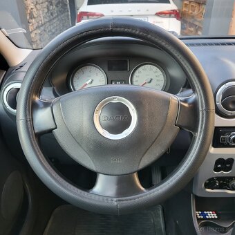Dacia Logan 7 miestna - 12