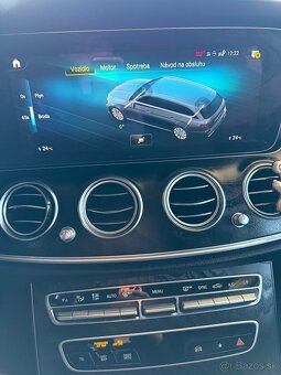 Mercedes-Benz E220 d A/T AMG-Line - 12