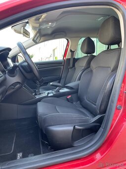 Renault Megane 1.2i 74 kW kúp. v SR / 70 000 km - 12