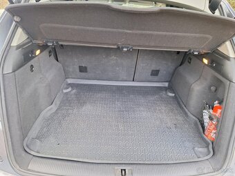 Predám Audi Q5 r.v.2014 - 12