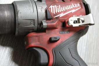 vŕtačka milwaukee M12 FPD2 - 12