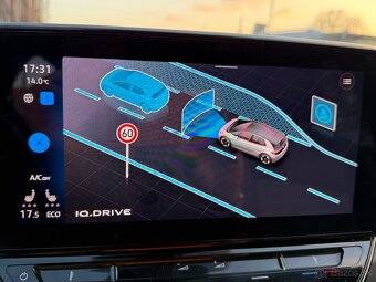 VW ID.3 Pure Performance 45kWh-110kW 46tis km - 12