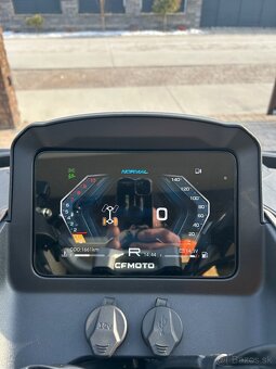 CF Moto Gladiator 1000 G3 - 12