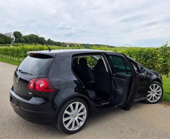 Volkswagen Golf R-Line 1.9 TDI 77KW/105  koní R.V.03/2008 - 12