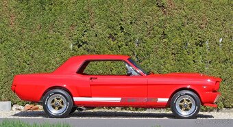 1965 FORD MUSTANG V8 AUTOMAT ABSOLUTNI SHOW CAR - 12