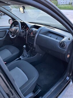 REZERVOVANE Dacia Duster 1.5 Dci = bez korozie - 12