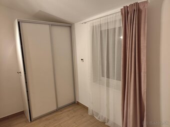 Pekný 3-izbový byt v tichej lokalite s terasou a parkovaním - 12