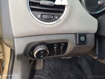Chevrolet Cruze LT - 12