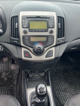 Hyundai i30 - 12