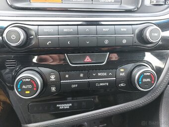 Kia Optima 1.7 CRDi EX A/T - 12