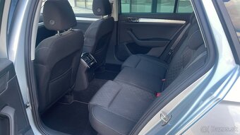 Škoda Superb Combi 2.0TDi 110 DSG - 12