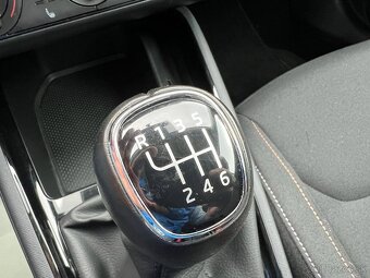 Škoda Kamiq Style 1.0 TSI 85kW,MT/6, BENZÍN, 2020, 82494 km - 12