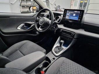 Toyota Yaris Hybrid 1.5 e-CVT | 12/2022 | - 12