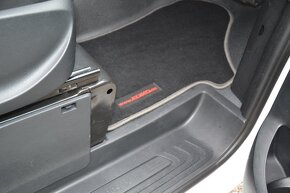 Mercedes-Benz Vito 4x4 7G automat 8-míst - 12