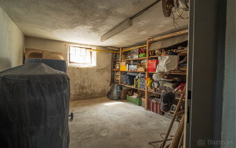 Na predaj rodinný dom s pozemkom v Bánovciach nad Bebravou - 12