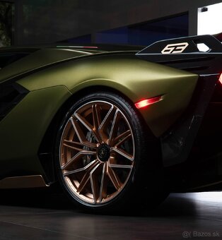 Lamborghini Sián | MR Collection 1/18 - 12