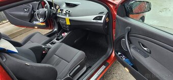 Renault Megane Coupe 1.6 16V - 12