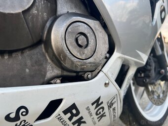 Honda CBR600rr v TP 25kw - 12