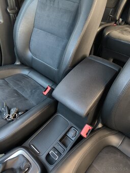 VW SHARAN 2.0TDi DSG | HIGHLINE | ŤAŽNÉ | ALCANTARA | KESSY - 12