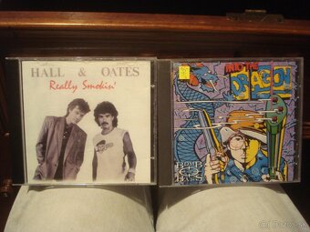 CD B.SOUTH S.MINDS REM SWEET NAZARETH NIRVANA SISTERS OLDFIE - 12