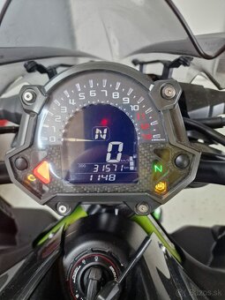 Kawasaki Z900 - 12