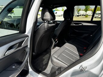 BMW X3 XDrive20d A/T - 12