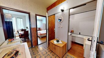 (REZERVOVANÉ) 2-IZBOVÝ BYT S LOGGIOU, KRÁSNY VÝHĽAD, 50m2, R - 12