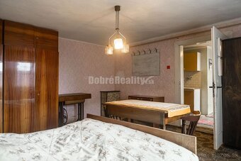 PREDAJ: Drevenica pri Ždiarskom potoku s príjemnou verandou, - 12