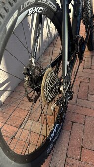 Bicykel Giant Talon LTD 26" - 12