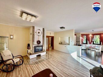 Zariadený novopostavený rodinný dom v nádhernej prírode - 12