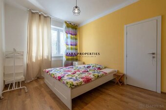 Rodinný dom v centre mesta Púchov - 12