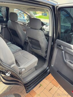 Touran 1,9 TDi DSG - 12