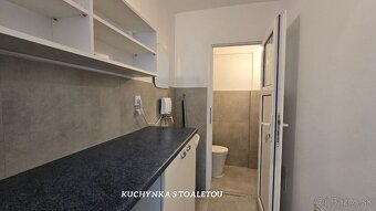 Prenájom  - 2 samostatné reprezentatívne  kancelárie/ pries - 12