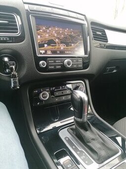 VW TOUAREG 3.0 V6 TDI 193 KW - 12