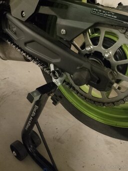 Kawasaki Z650 - 12