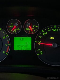 Ford Fiesta ST150 - 12