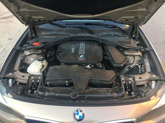 BMW 3GT  AKO NOVÉ  AUTOMAT  PANORAMA  svetlý interiér - 12