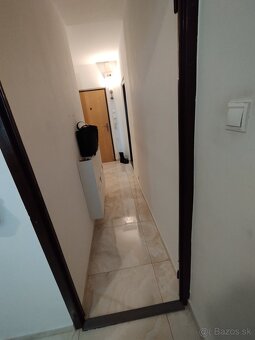 Predávam 1 izbový byt vo Vrbovom - 12