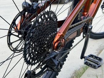 Trek Slash 8 gen 5 2024 - 12