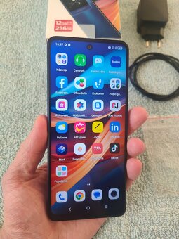 TCL 50SE 256GB 6GB RAM - 12
